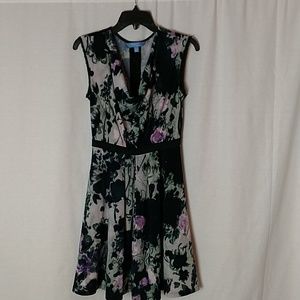 Vera wang cute floral dress.